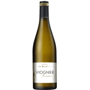 Ontdek de verfijning van Vignoble De Boisseyt Viognier En Amont. Een voortreffelijke Franse witte wijn uit de regio Côtes du Rhône. Deze wijn charmeert met zijn licht goudgele kleur en brengt een ware smaaksensatie tot leven. De basis van de wijn ligt bij de Viognier-druif. Bekend om zijn fruitige aroma's en zachte smaak. Bovendien is deze druif een expert in het vastleggen van de essentie van zijn terroir.