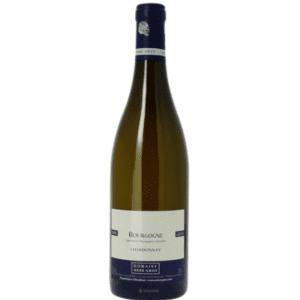 Domaine Anne Gros Bourgogne Chardonnay 2022 is een zeldzame en unieke witte wijn uit Bourgogne. Het betoverende wijnbouwgebied in het hart van Frankrijk. Het staat wereldwijd bekend om zijn ongeëvenaarde charme en eindeloze wijngaarden. Bovendien komen hier enkele van de meest voortreffelijke wijnen vandaan. Dit gebied ademt geschiedenis, traditie en een diepgewortelde passie voor wijn. Bourgogne herbergt enkele van 's werelds meest geprezen druivensoorten.