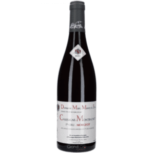 Chassagne-Montrachet staat in de eerste plaats bekend om haar fenomenale witte wijnen. Maar er komt ook prachtig rood vandaan. En dat is precies wat deze Domaine Marc Morey Chassagne-Montrachet 1er Cru Morgeot 2022 aantoont. Domaine Marc Morey is gelegen in het charmante Chassagne-Montrachet, op slechts 15 km ten zuiden van Beaune.