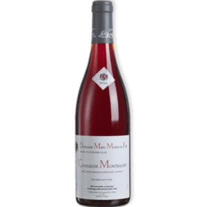 Chassagne-Montrachet staat in de eerste plaats bekend om haar fenomenale witte wijnen. Maar er komt ook prachtig rood vandaan. En dat is precies wat Domaine Marc Morey met deze Domaine Marc Morey Chassagne-Montrachet Rouge 2022 aantoont. Domaine Marc Morey is gelegen in het charmante Chassagne-Montrachet, op slechts 15 km ten zuiden van Beaune.